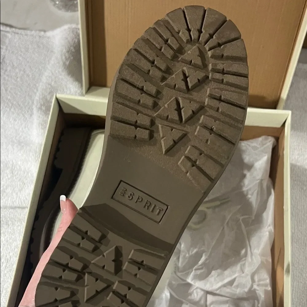 Esprit Cream and Brown Fur-Trimmed Boots